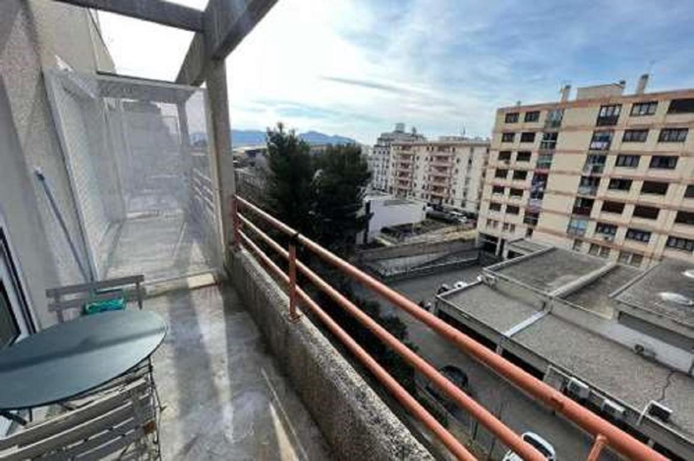 Beau Studio , Ensoleille, Wifi, Etage 5 Ascenceur Lägenhet Marseille Exteriör bild
