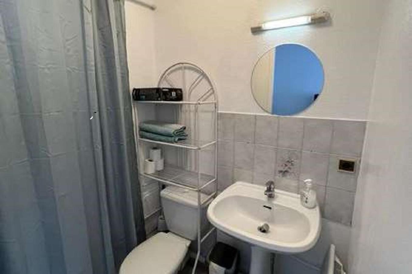 Beau Studio , Ensoleille, Wifi, Etage 5 Ascenceur Lägenhet Marseille Exteriör bild
